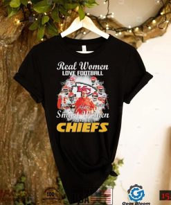 The Kansas City Chiefs T Shirt Real Women Love Football Smart Women Love The Chiefs Signatures