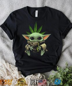 Baby Yoda smokes weed Star wars 2022 shirt