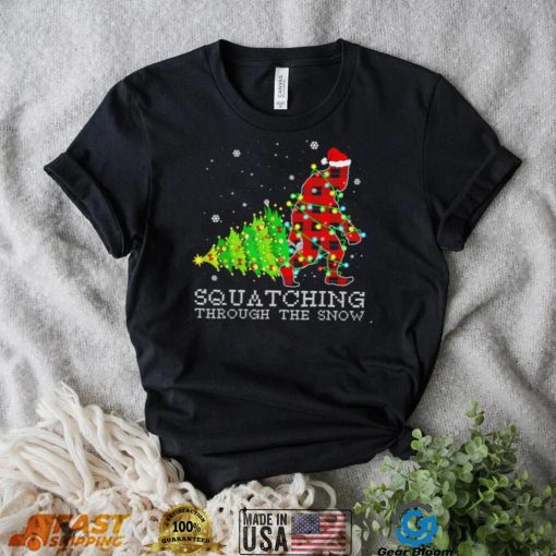 Bigfoot Sasquatch through the snow Christmas 2022 shirt