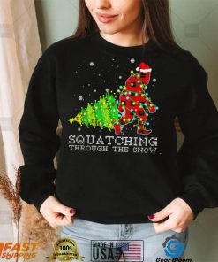 Bigfoot Sasquatch through the snow Christmas 2022 shirt