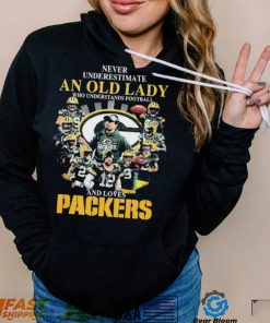 Never Underestimate An Old Lady Who Understands Football And Loves Green Bay Packers Signatures Shirt