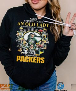 Never Underestimate An Old Lady Who Understands Football And Loves Green Bay Packers Signatures Shirt