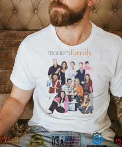 New Design Modern Family All Cast shirt