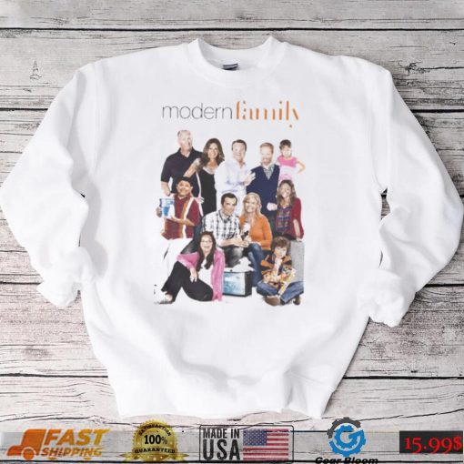 New Design Modern Family All Cast shirt