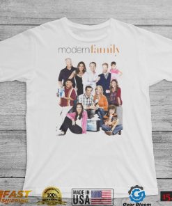 New Design Modern Family All Cast shirt