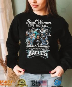 Official Real Women Love Football Smart Women Love The Eagles Signatures Shirt