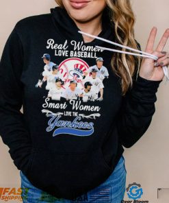 Yankees 2022 Real Women Love Baseball Smart Women Love The Yankees Signatures New Design T Shirt