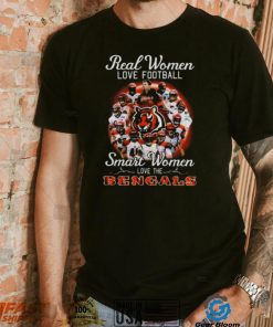 Real women love baseball smart women love the Cincinnati Bengals signatures 2022 shirt