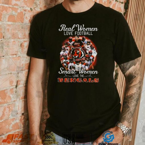 Real women love baseball smart women love the Cincinnati Bengals signatures 2022 shirt