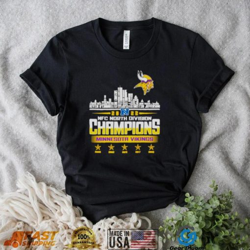 Minnesota Vikings players names 2022 NFC North Division city skyline Shirt