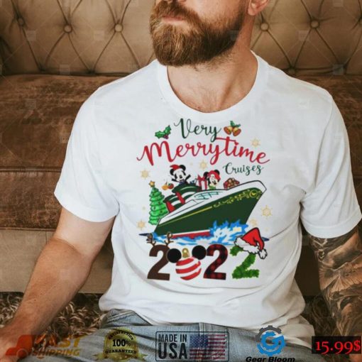 Mickey Mouse And Minnie Mouse Boat Very Merrytime 2022 Christmas shirt