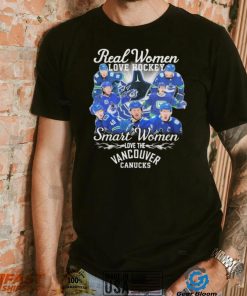 Real Women Love Hockey Team Sport Smart Women Love The Vancouver Canucks Shirt