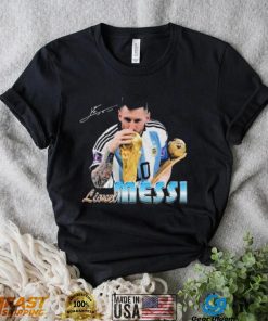 Signature Design Lionel Messi Kissing World Cup 2022 Argentina Football Shirt