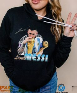 Signature Design Lionel Messi Kissing World Cup 2022 Argentina Football Shirt