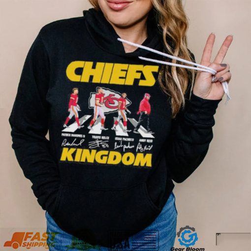 Chiefs kingdom Walking Abbey Road Patrick Mahomes Travis Kelce Isiah Pacheco Andy Reid signatures shirt