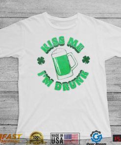 St Patrick’s day kiss me I’m drunk shirt