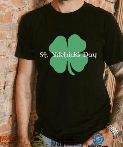 2023 St. Yaktrick’s Day Shamrock Shirt – Perfect for St. Patrick’s Day Celebrations!