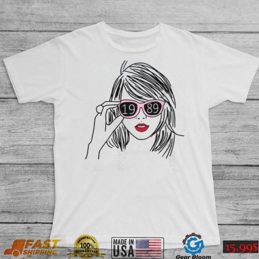 Swiftie Version 1989 T-Shirt – Perfect Gift for Taylor Swift Fans!