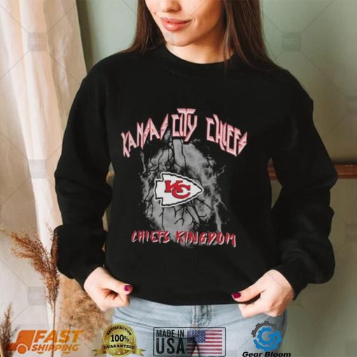 Kansas City Chiefs WEAR by Erin Andrews Boyfriend T Shirt