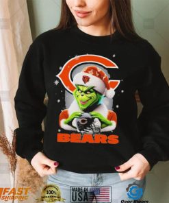 Grinch Hat Santa Chicago Bears Helmet Logo Merry Christmas Shirt