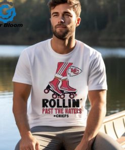 Funny Rollin Past The Hatters Kansas City Chiefs roller skates shirt