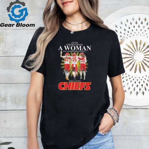 Never underestimate a Woman who understands football and loves Chiefs Kelce Mahomes and Pacheco signatures shirt