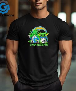 l Los Angeles Chargers Baby Yoda Happy St.Patrick’s Day Shamrock shirt