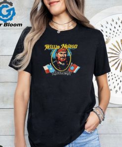 Funny kelly clarkson wearing willie nelson shirt