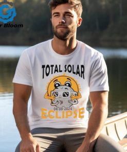 Total solar eclipse astronomy sun and moon 2024 shirt