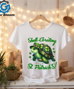 Turtle shell ebrating St. Patrick’s Day T Shirt