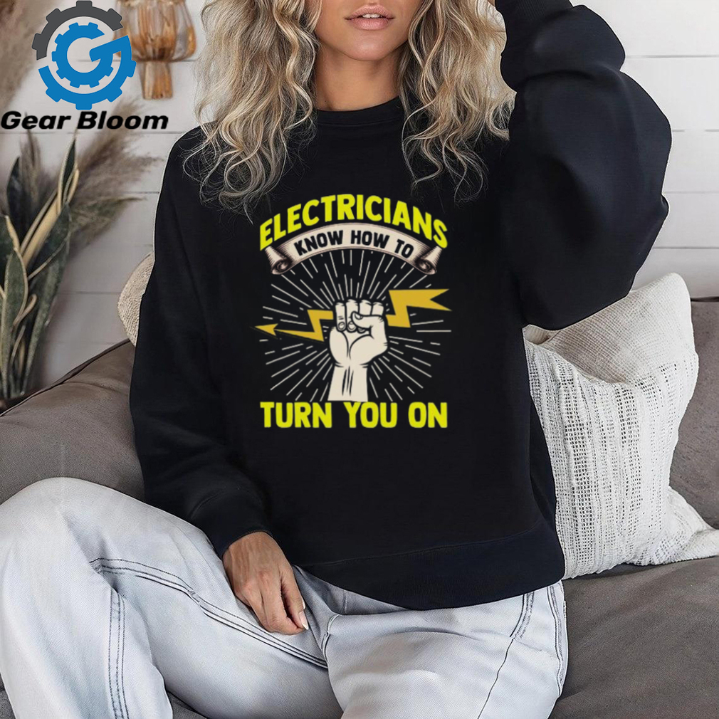 Electrician on Men's T Shirt