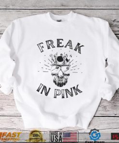 Freak in pink skull shirt
