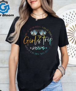 Girls Trip 2024 Girls Weekend 2024 For Summer Vacation T Shirt