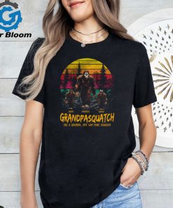 Papasquatch, Like A Grandpa, Just Way More Squatchy   Personalized Vintage Shirt
