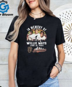 Official San Francisco Giants In Memory Of Willie Mays Rest In Peace June 18 2024 signature retro vintage t shirt