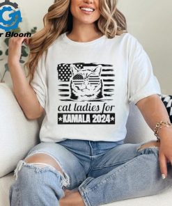 Kamala Harris 2024 Cat Lady Voting Cats Feminine Funny Women T shirt