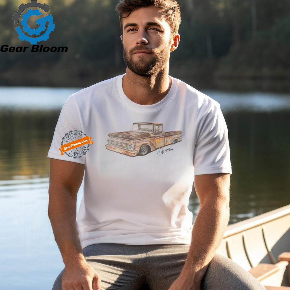 Official Tom’s refurb f scalade T shirt Official Tom’s refurb f scalade T shirt