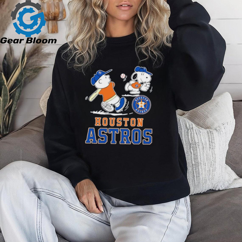 Peanuts charlie brown and snoopy playing baseball houston astros shirt Peanuts charlie brown and snoopy playing baseball houston astros shirt
