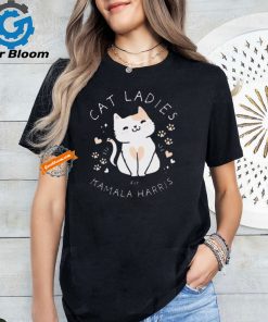 Women Cat Ladies For Kamala Harris Shirt