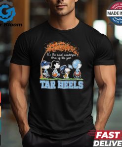 Logo Tar Heels Snoopy Fall It’s Most Wonderful Time Of The Year Shirt