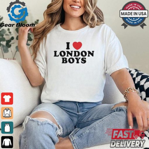 Official Maisie Peters Wearing I Love London Boys t shirt