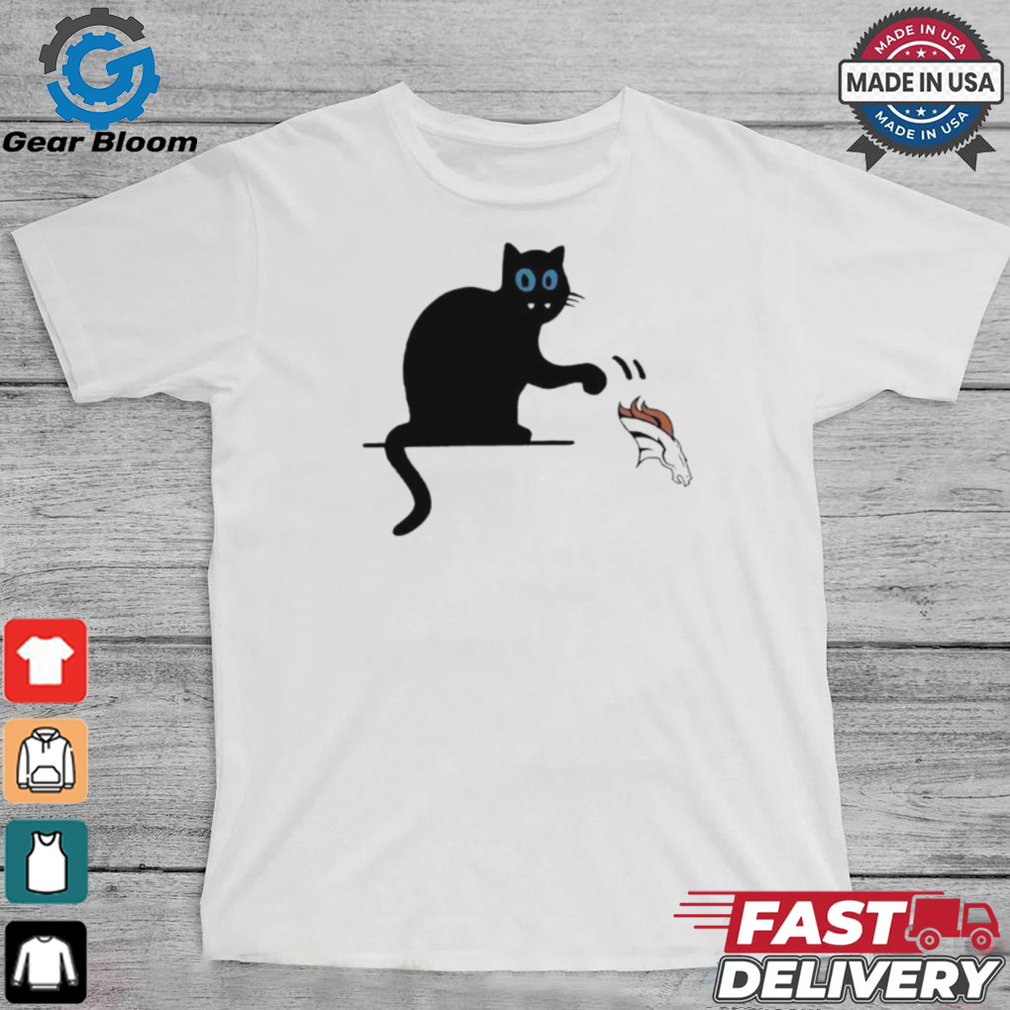 Carolina Panthers black cat push Denver Broncos logo shirt Carolina Panthers black cat push Denver Broncos logo shirt