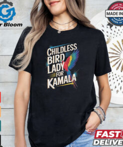 Childless Bird Lady For Kamala Harris 2024 Parrot T Shirts