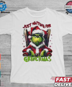 Grinch Santa Claus just waiting for Grinchmas Merry Christmas shirt