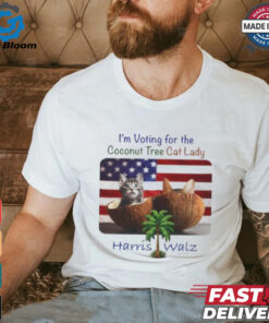 I‘m voting for the Coconut Tree Cat Lady Harris Walz 2024 American flag shirt