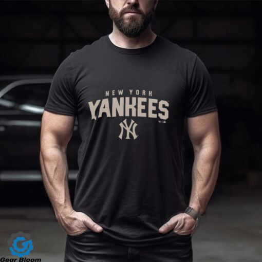 New York Yankees Levelwear Zane Team Arch Shirt