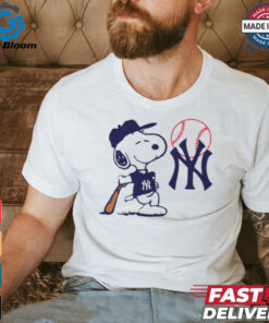 Snoopy Peanuts New York Yankees MLB baseball shirt