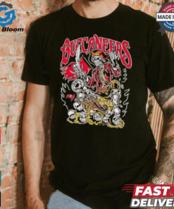 Warren Lotas X Tampa Bay Buccaneers shirt