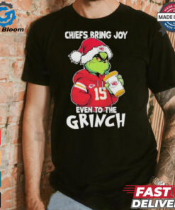 Chiefs Bring Joy Even To The Grinch X Kansas City Chiefs Christmas Shirt