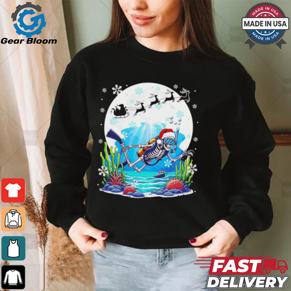 Christmas Santa skeletons scuba diving lovers shirt Christmas Santa skeletons scuba diving lovers shirt